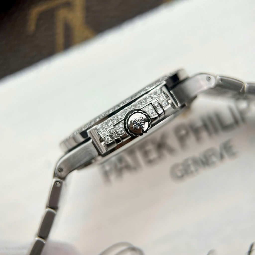 Patek Philippe Nautilus Super Clone Swiss Machine