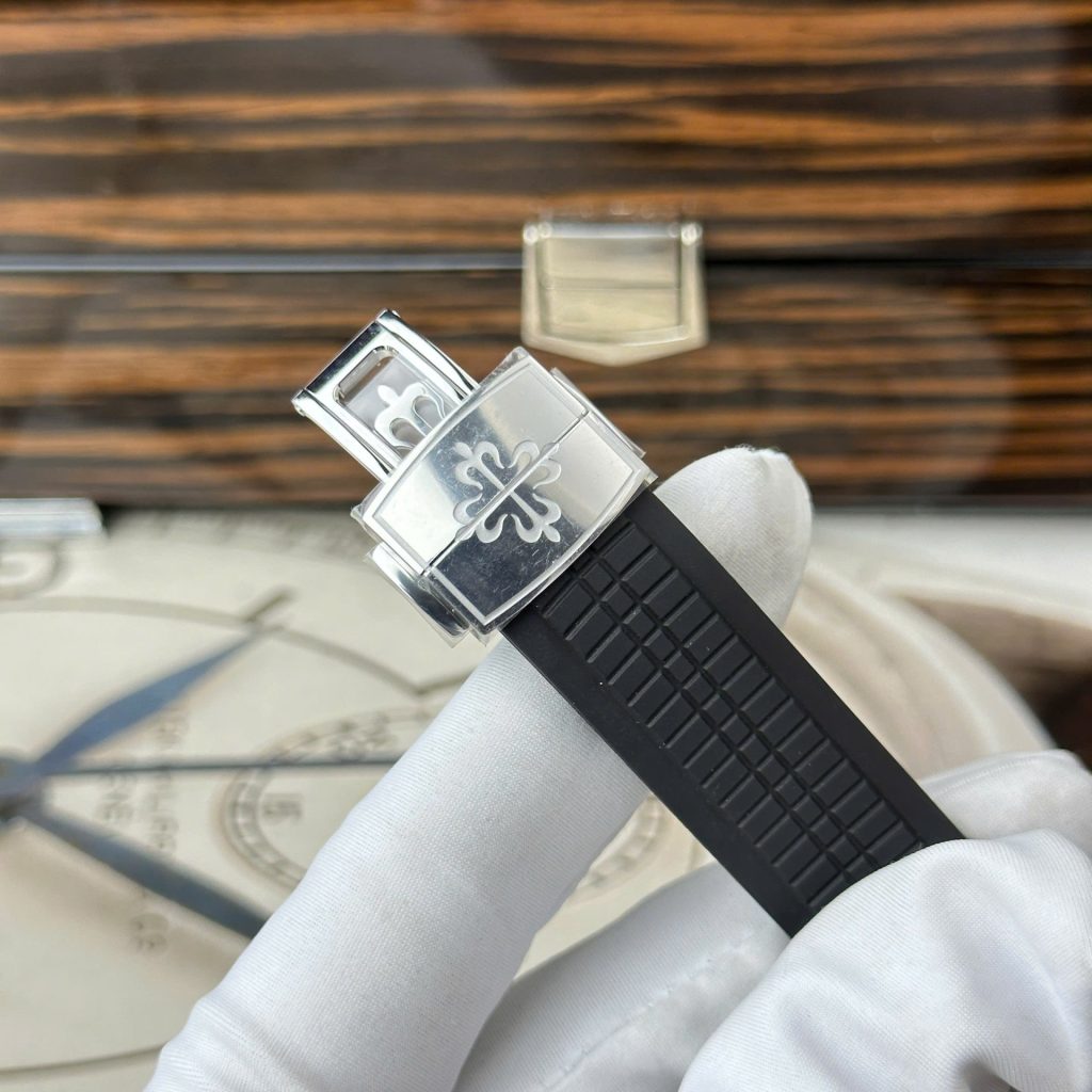 Patek Philippe Aquanaut Super Clone Swiss Machine