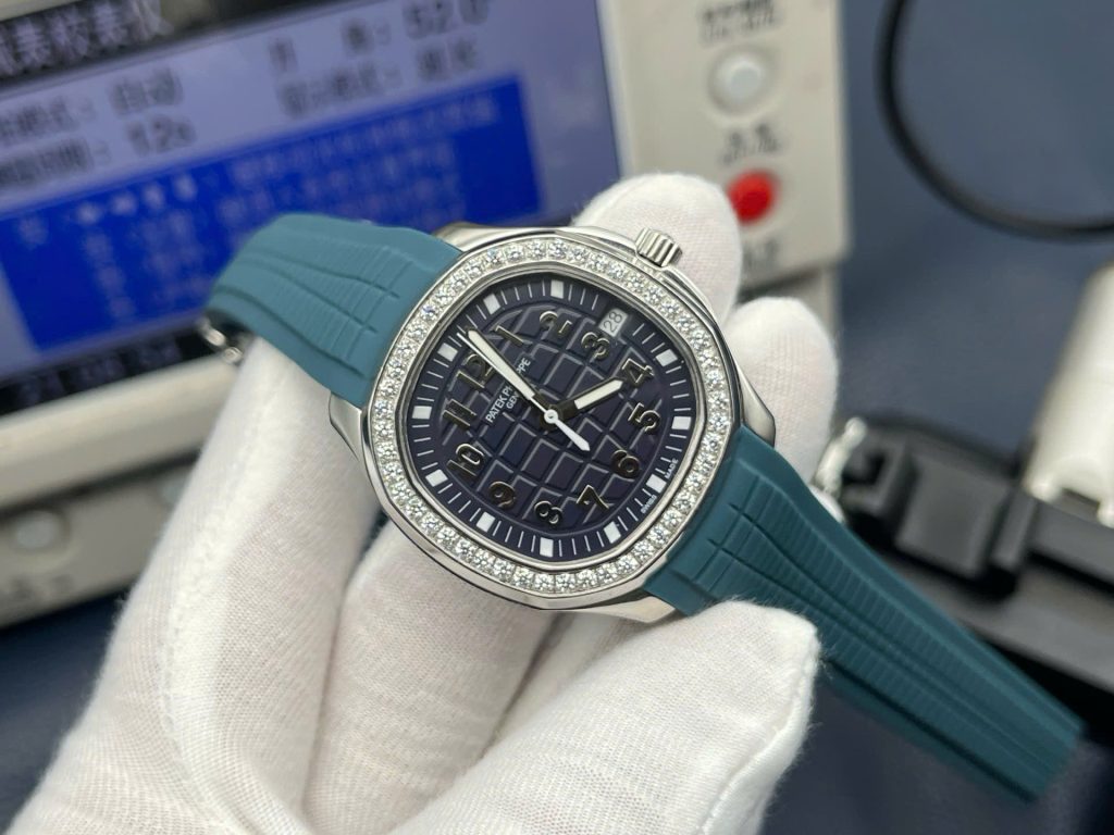 Patek Philippe Aquanaut Super Clone Swiss Machine