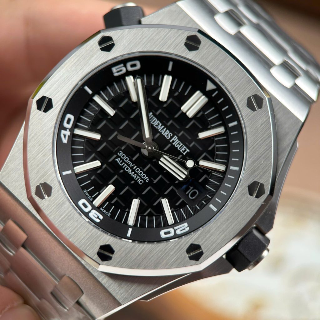 Audemars Piguet Royal Oak Offshore Diver Super Clone Swiss Machine 42mm