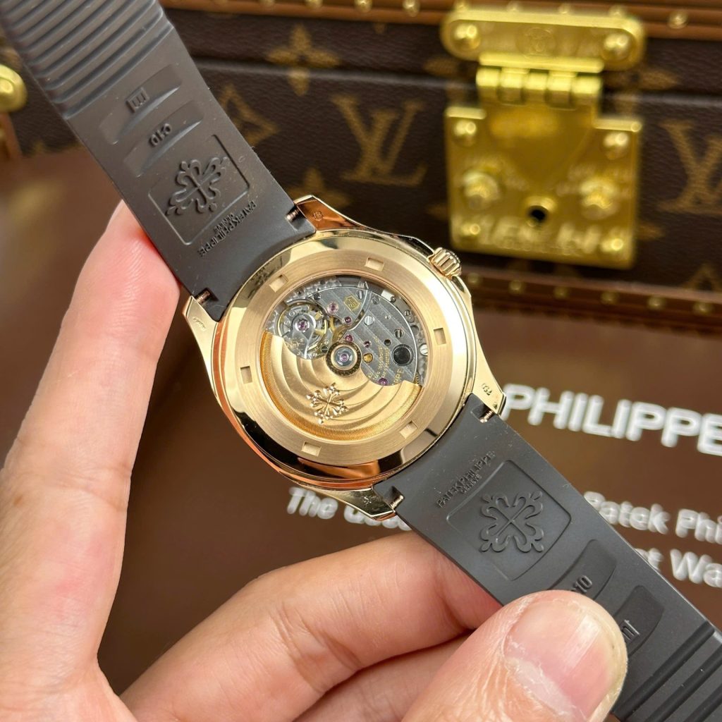 Patek Philippe Aquanaut Super Clone Swiss Machine