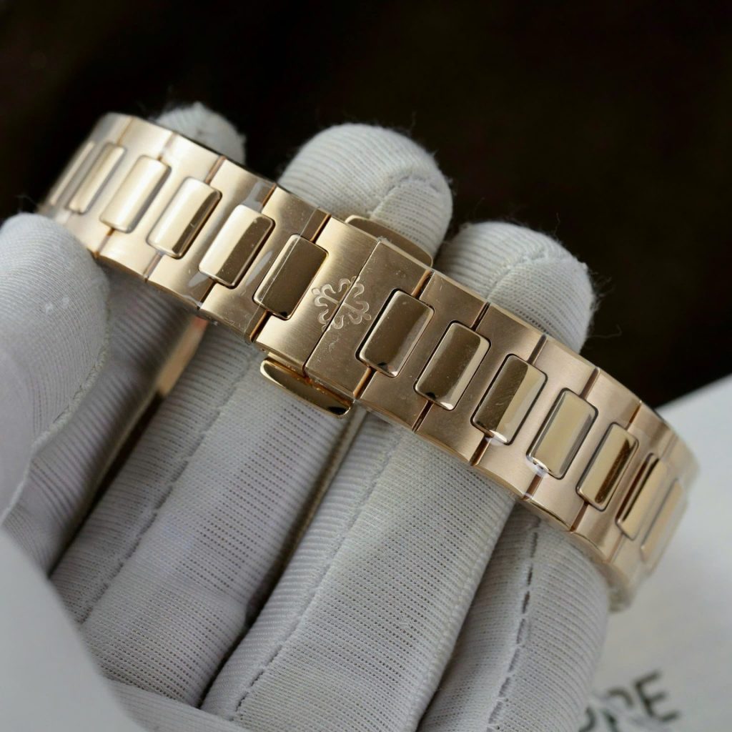 Patek Philippe Nautilus Super Clone Swiss Machine