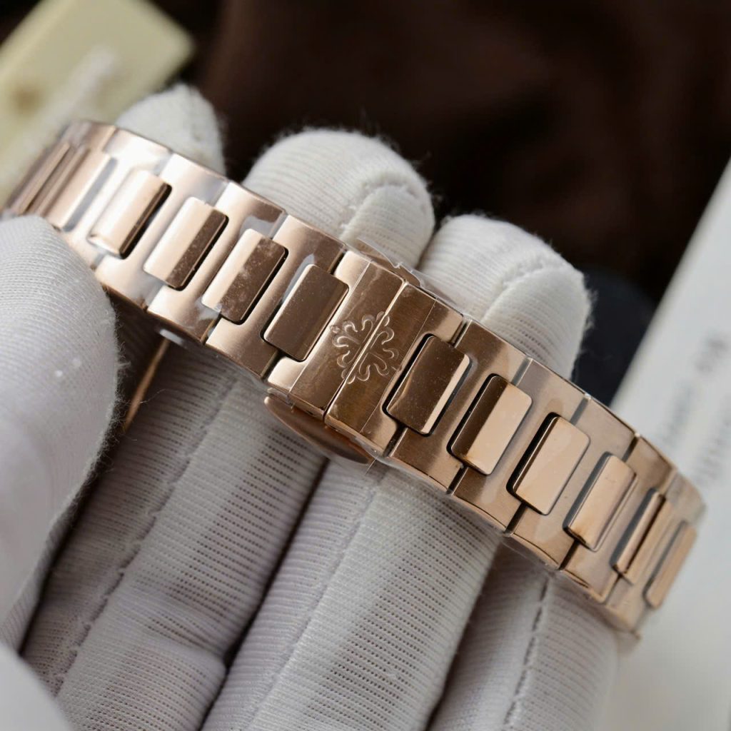 Patek Philippe Nautilus Super Clone Swiss Machine