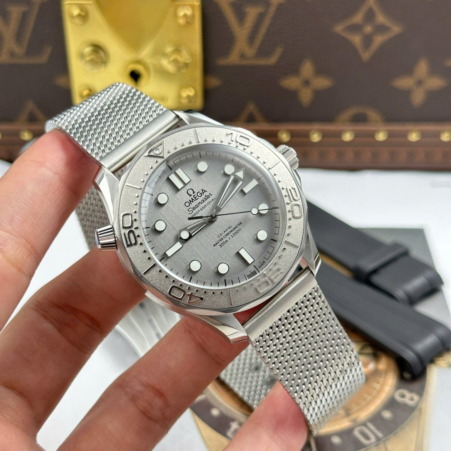 Omega seamaster Diver Super Clone Swiss Machine