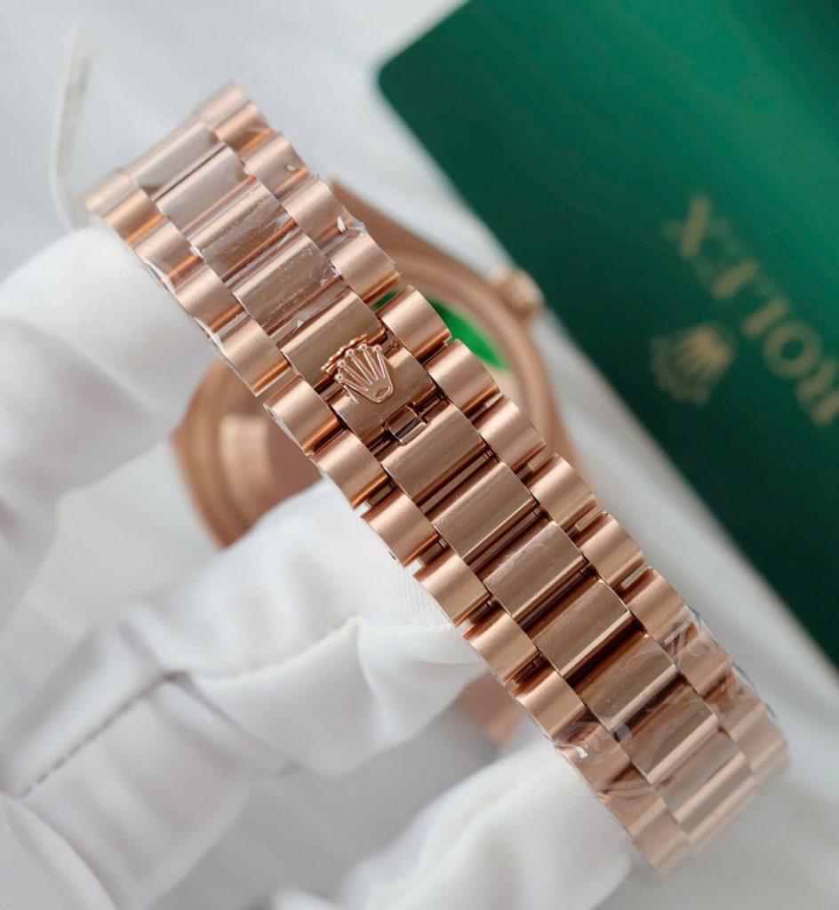 Rolex DayDate Super Clone Swiss Machine 40mm