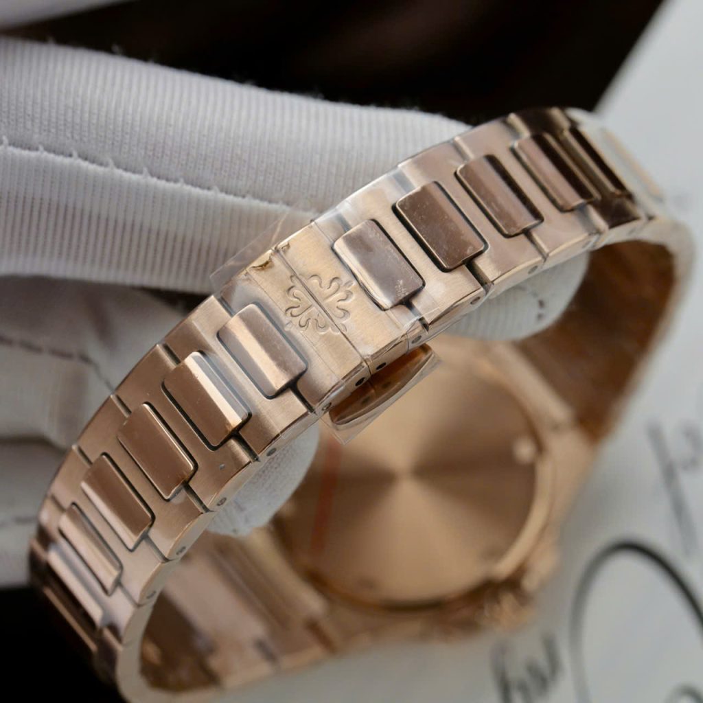 Patek Philippe Nautilus Super Clone Swiss Machine