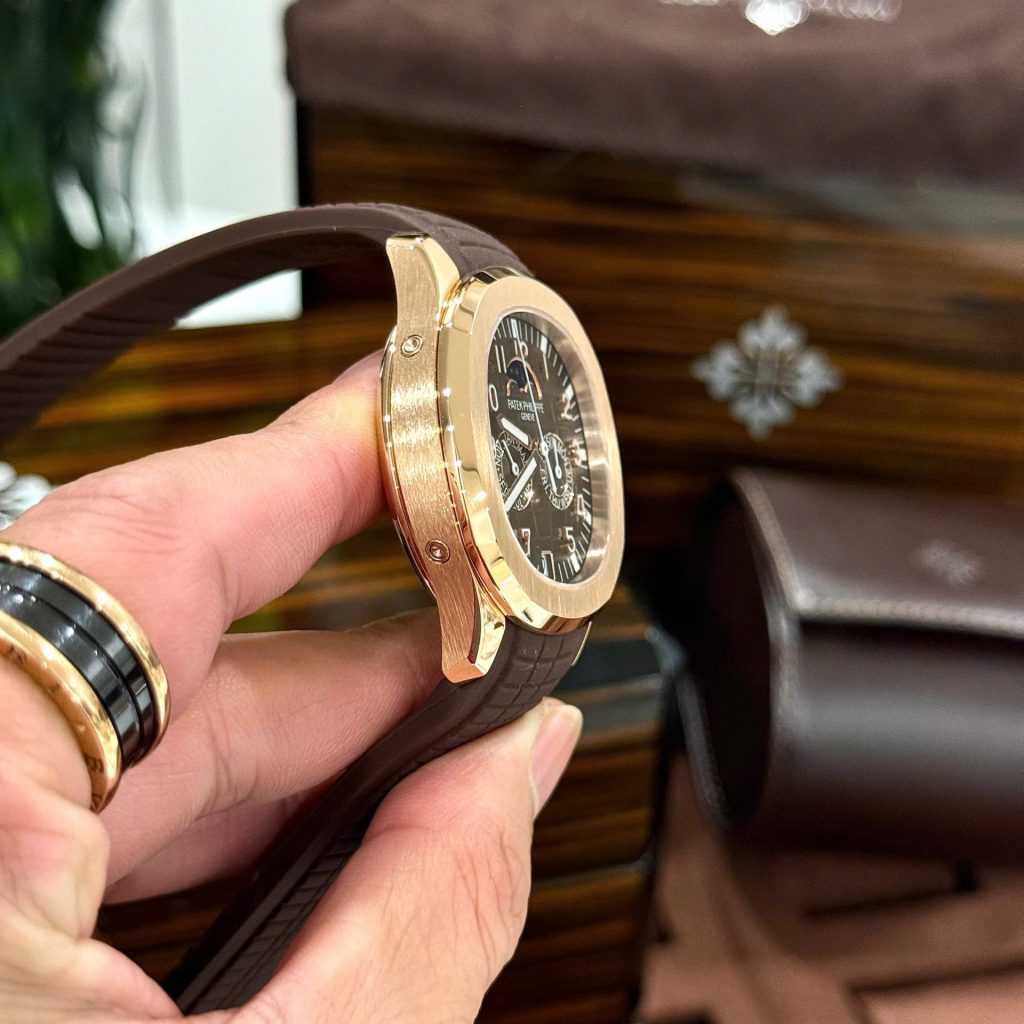Patek Philippe Aquanaut Super Clone Swiss Machine