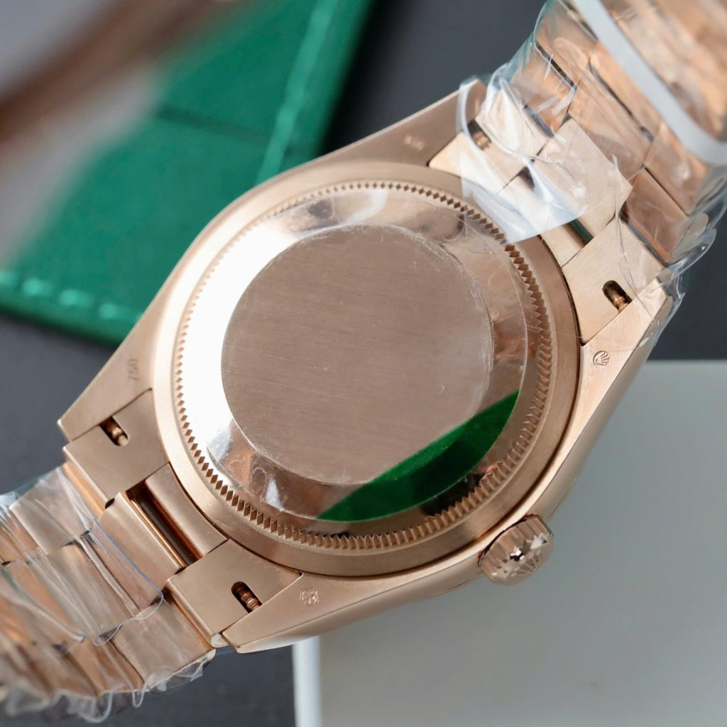 Rolex DayDate Super Clone Swiss Machine 40mm
