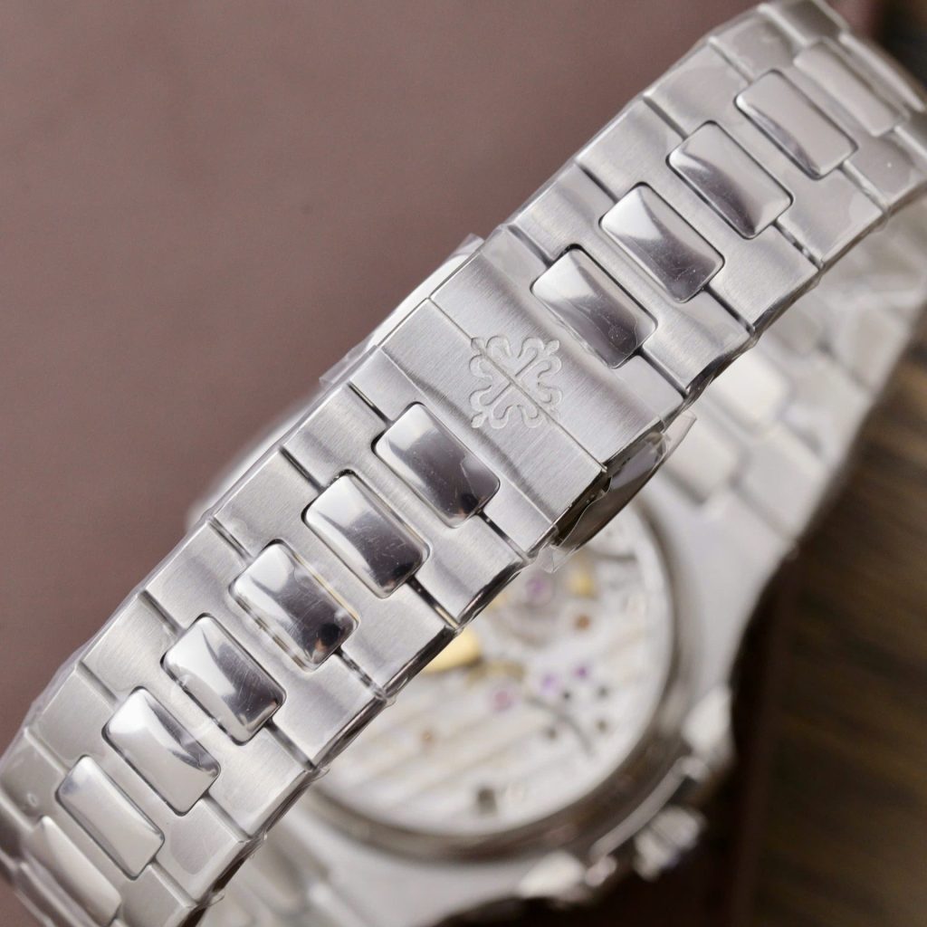 Patek Philippe Nautilus Super Clone Swiss Machine