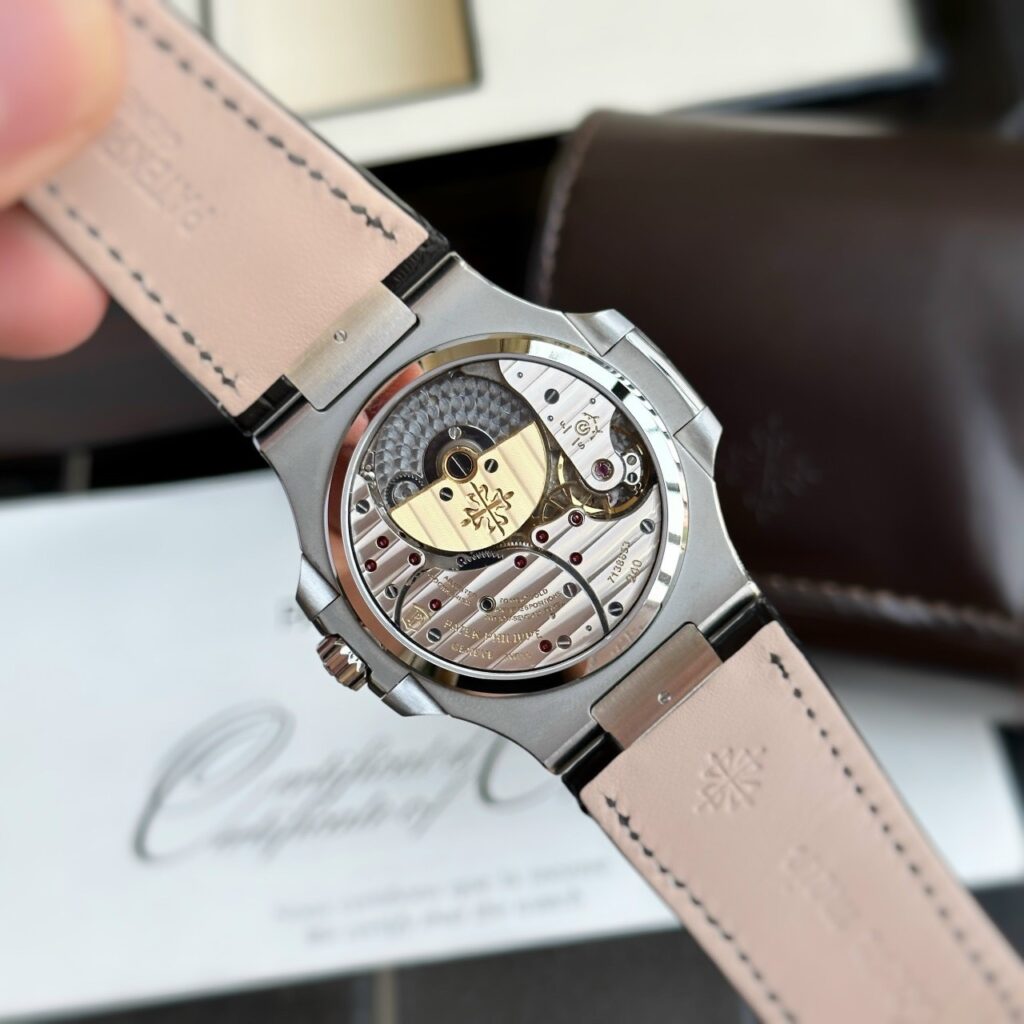 Patek Philippe Nautilus Super Clone Swiss Machine
