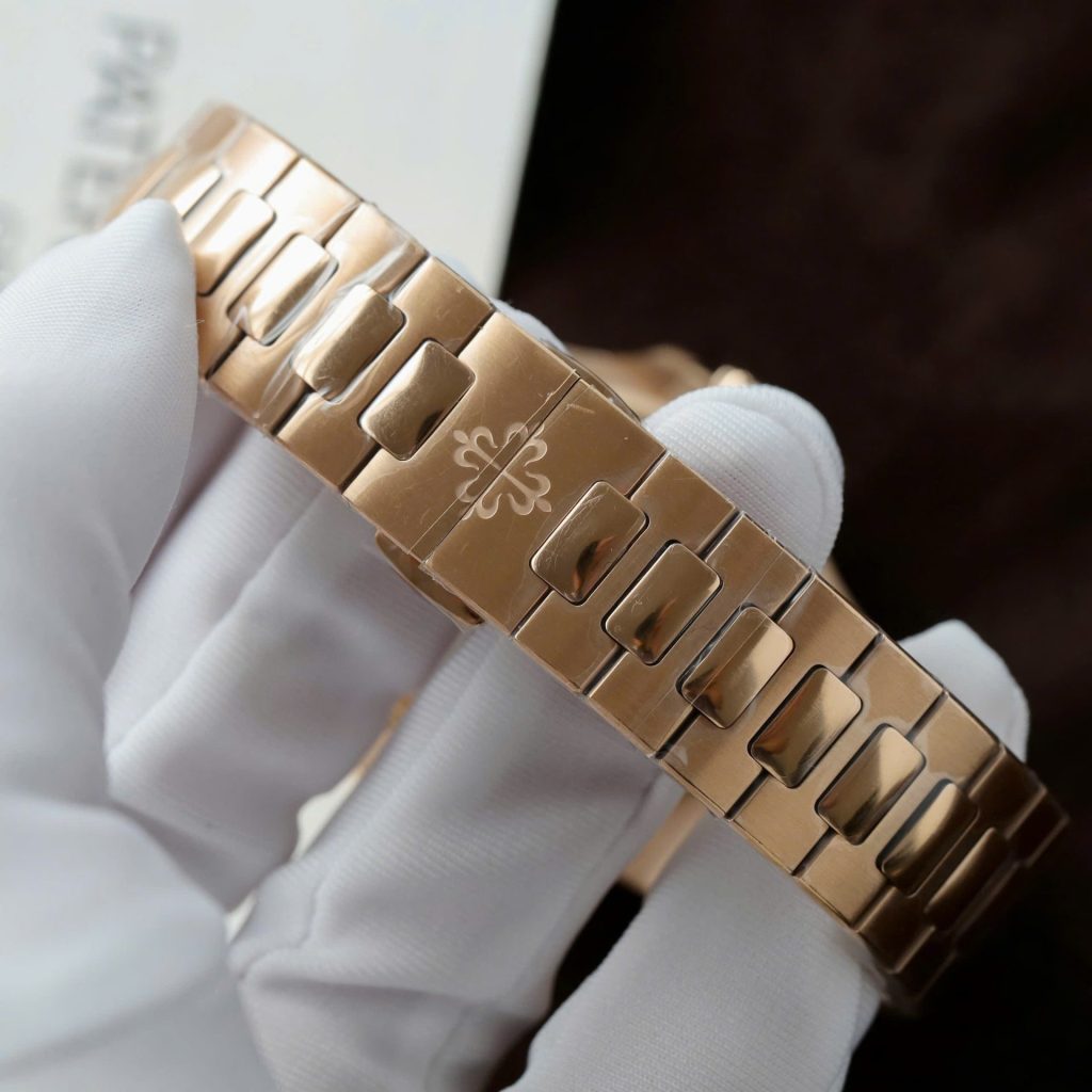 Patek Philippe Nautilus Super Clone Swiss Machine