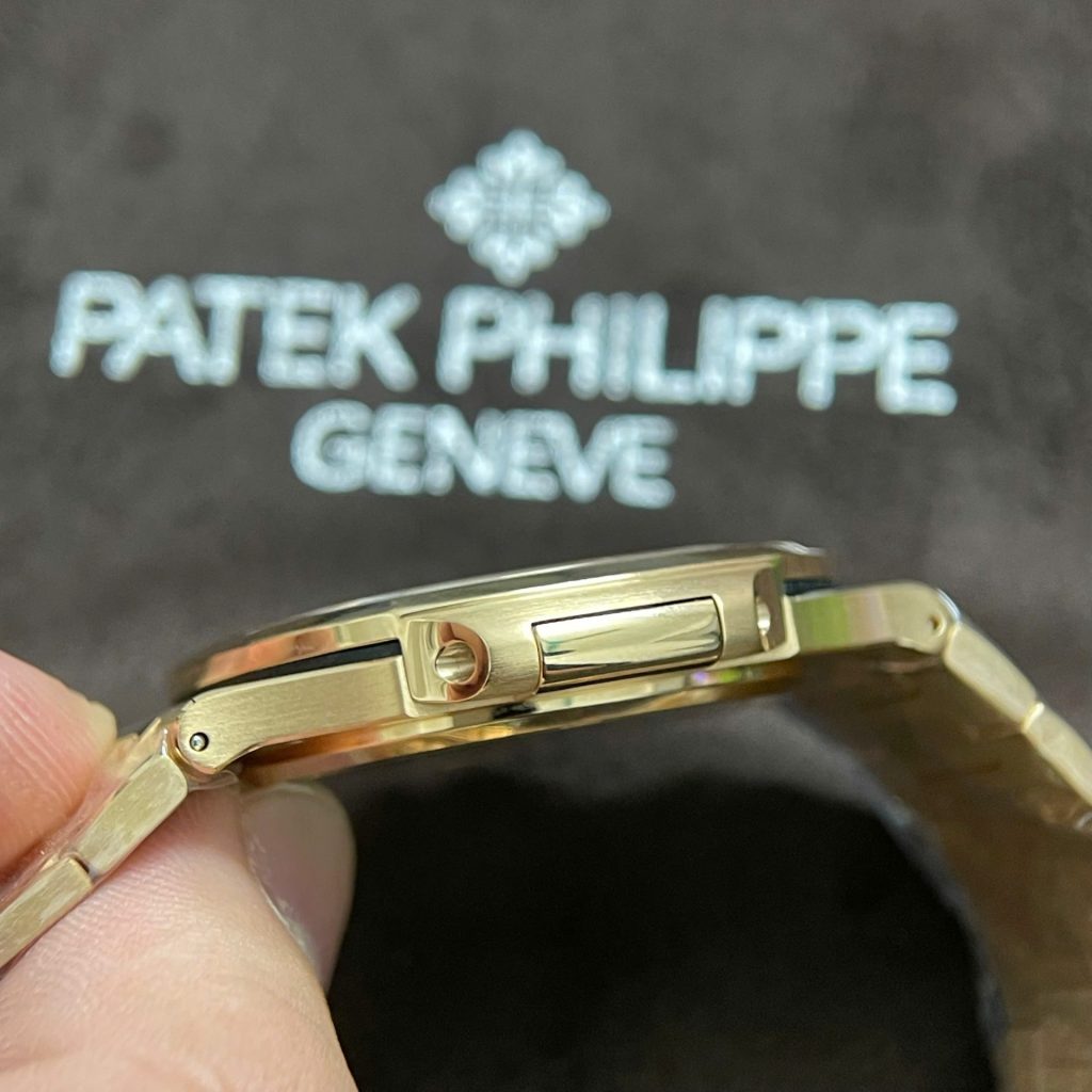 Patek Philippe Nautilus Super Clone Swiss Machine