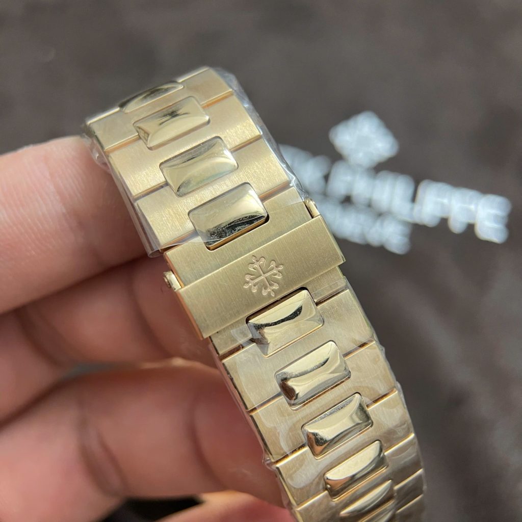 Patek Philippe Nautilus Super Clone Swiss Machine