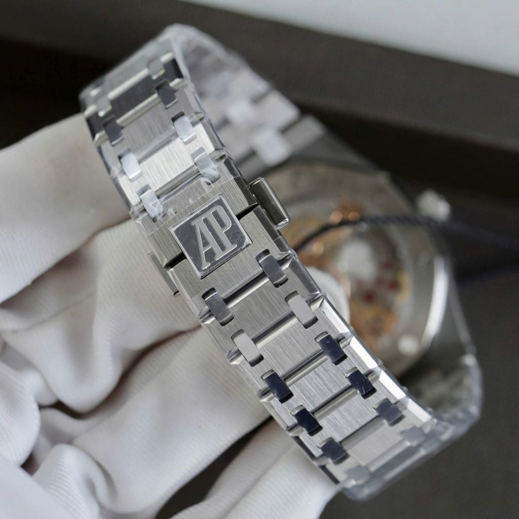Audemars Piguet Royal Oak Jumbo” Extra-Thin Super Clone Swiss Machine 39mm