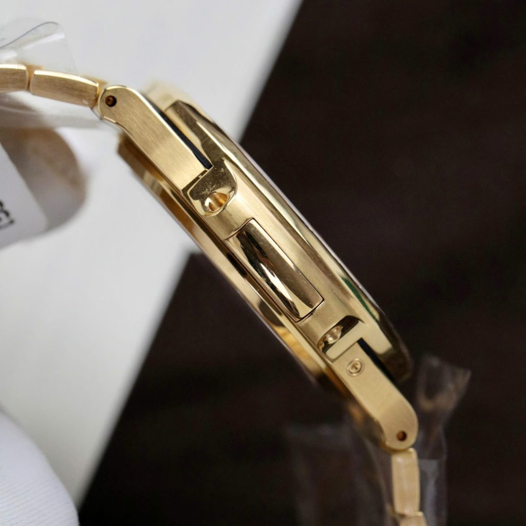 Patek Philippe Nautilus Super Clone Swiss Machine
