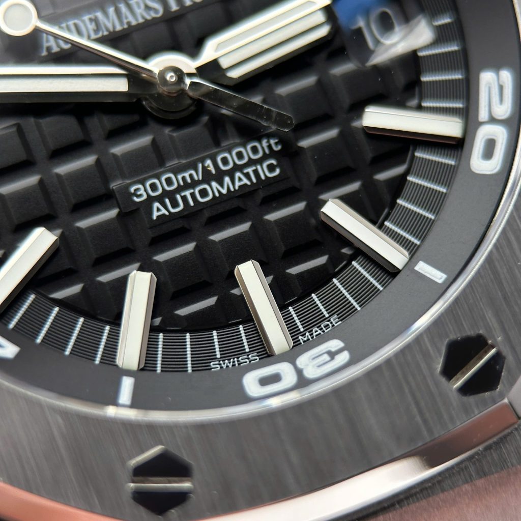 Audemars Piguet Royal Oak Offshore Diver Super Clone Swiss Machine 42mm