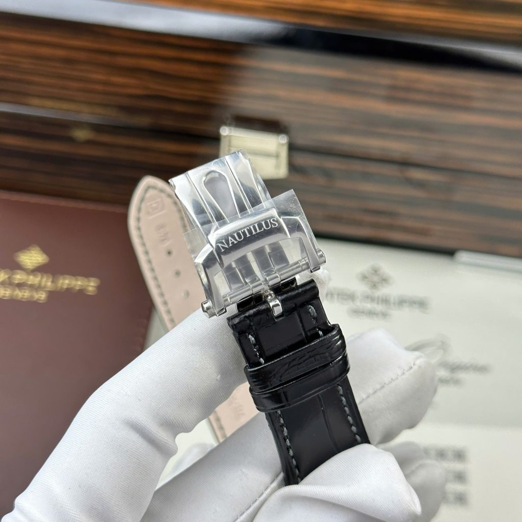 Patek Philippe Nautilus Super Clone Swiss Machine