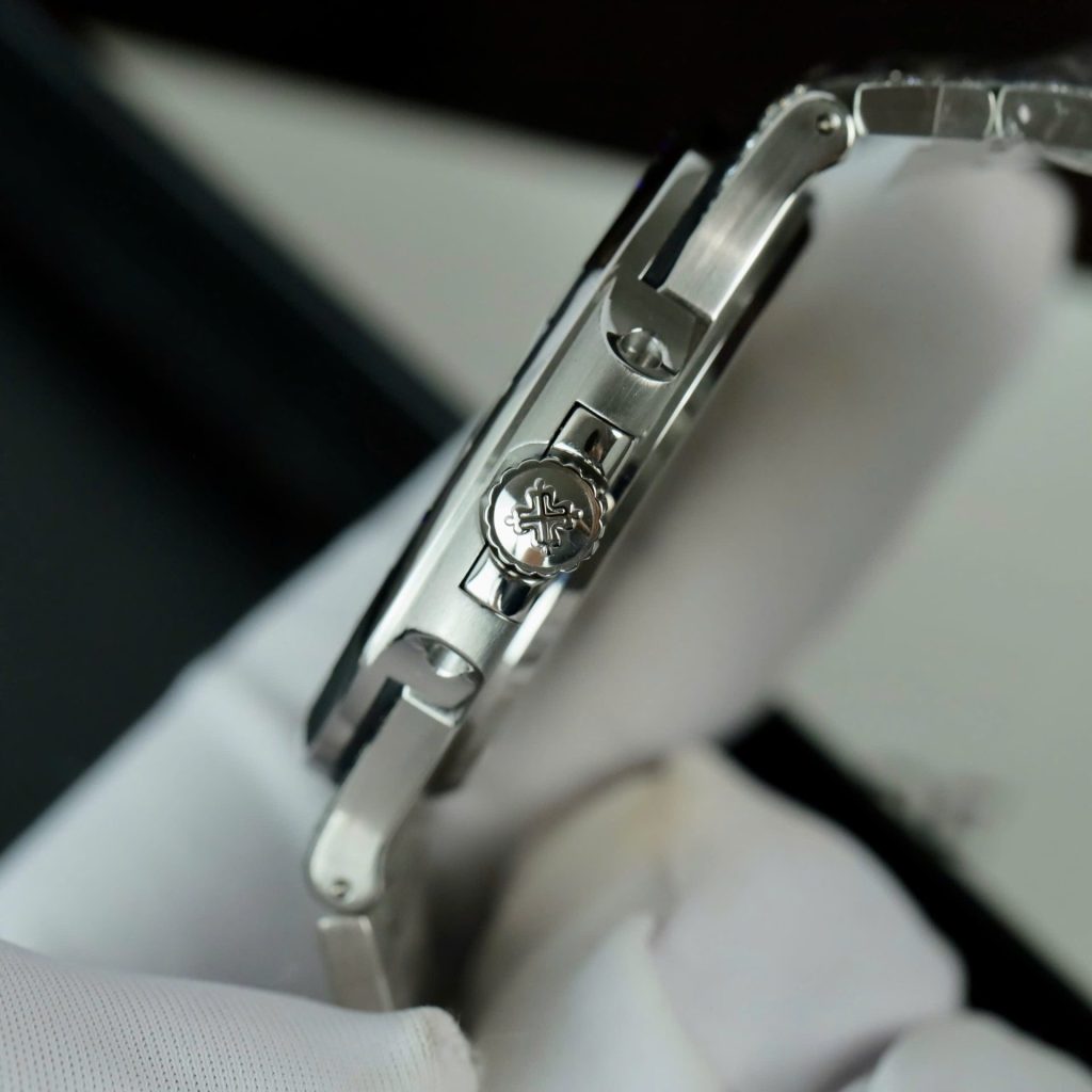 Patek Philippe Nautilus Super Clone Swiss Machine