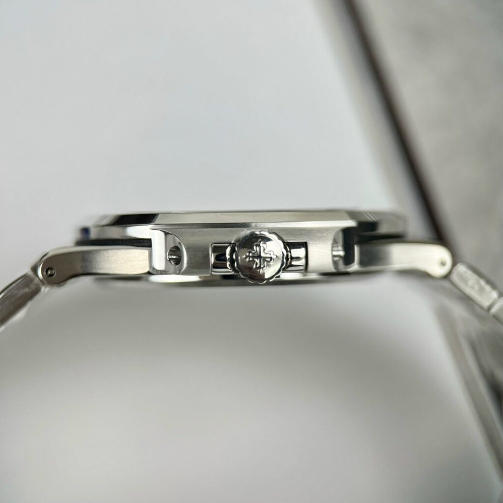 Patek Philippe Nautilus Super Clone Swiss Machine