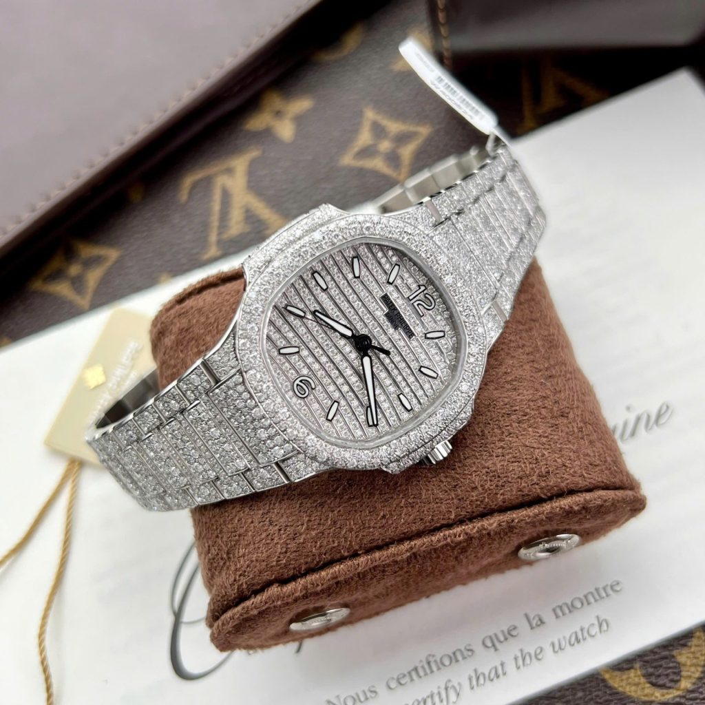 Patek Philippe Nautilus Super Clone Swiss Machine