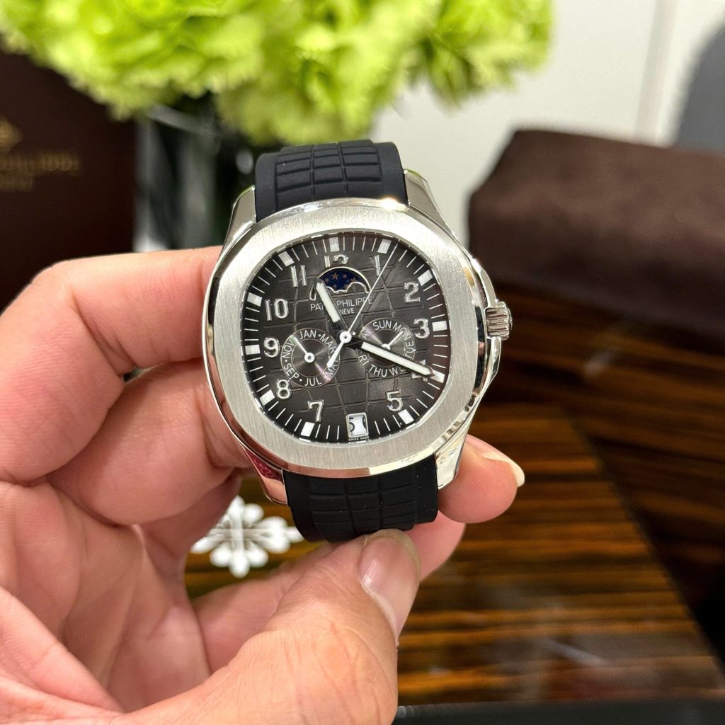 Patek Philippe Aquanaut Super Clone Swiss Machine