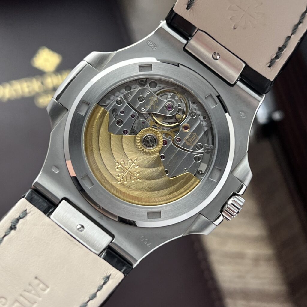 Patek Philippe Nautilus Super Clone Swiss Machine