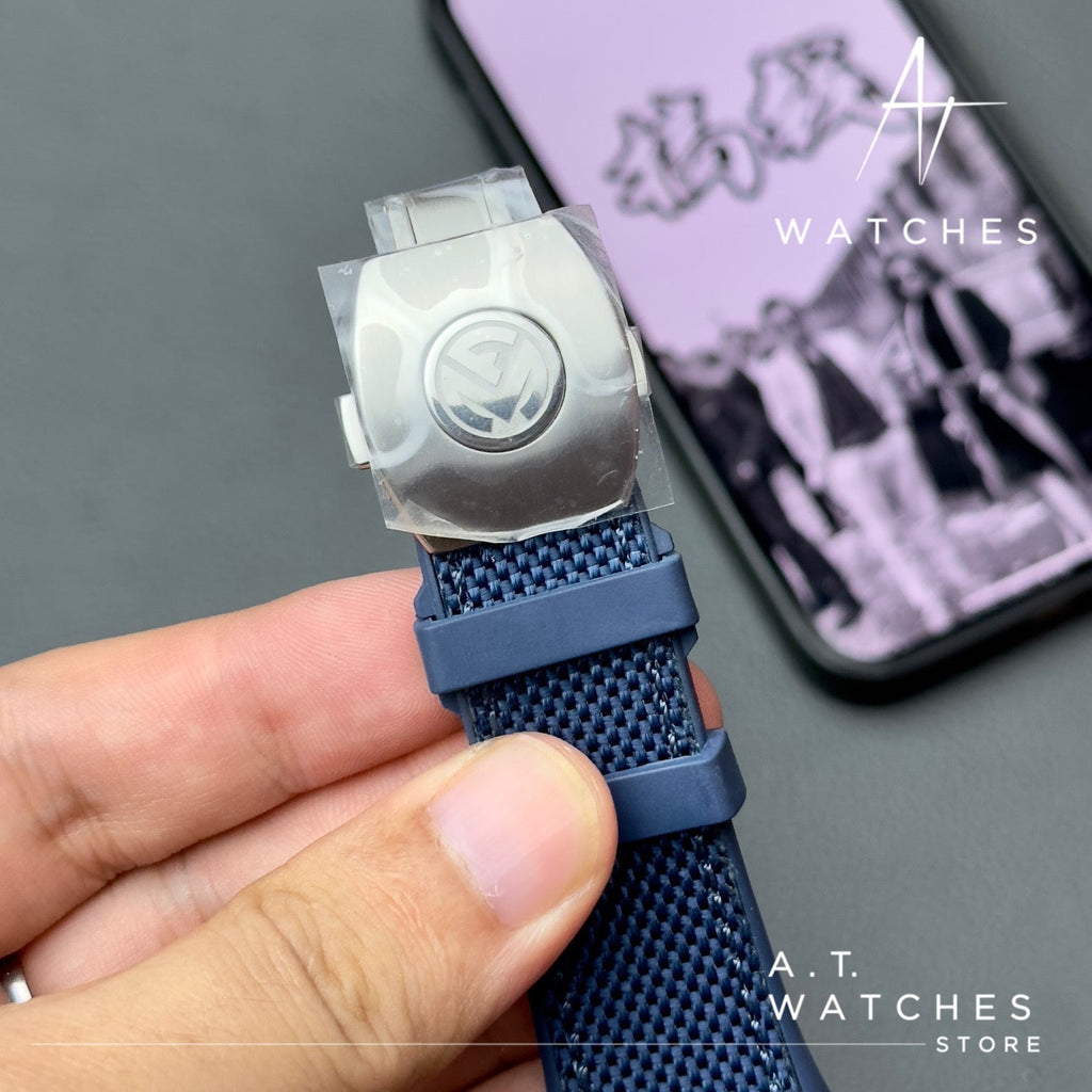 748FCB99 5B50 4CAD 9D60 E18D42CF096E