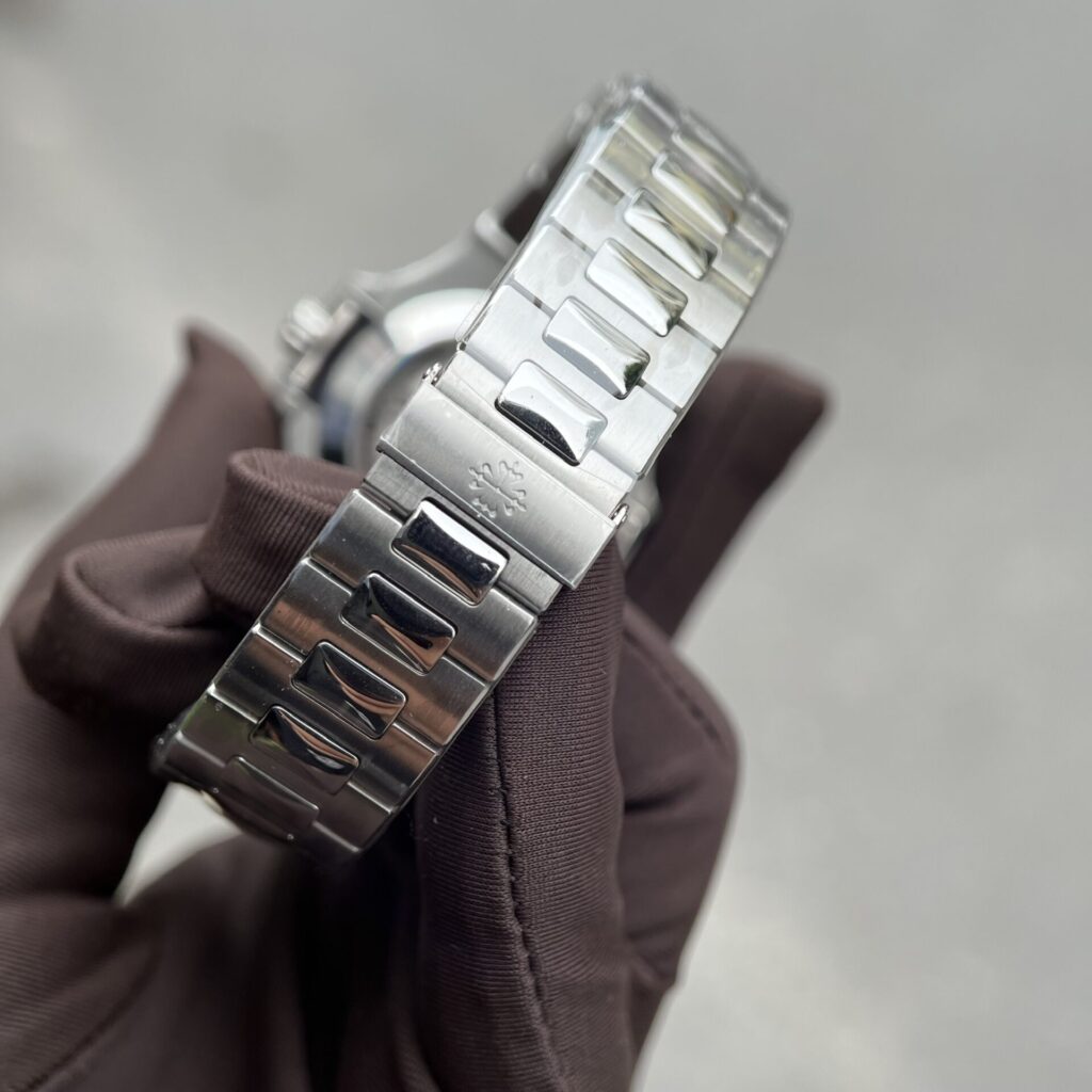 Patek Philippe Nautilus Super Clone Swiss Machine