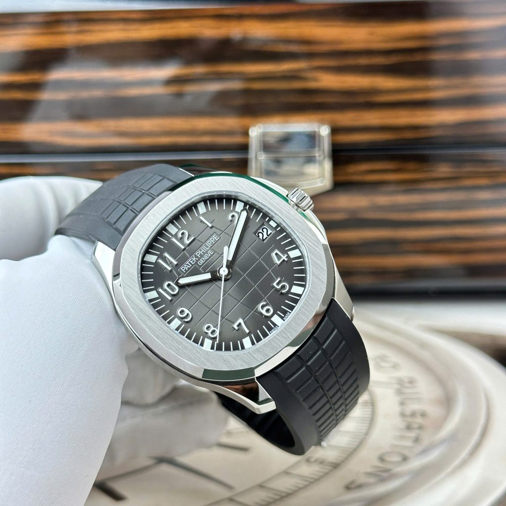 Patek Philippe Aquanaut Super Clone Swiss Machine