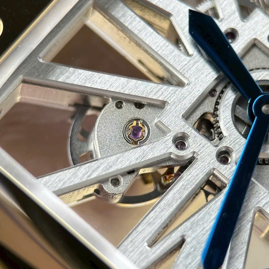 Cartier Santos Super Clone Swiss Machine (41.9mm x35.1mm)