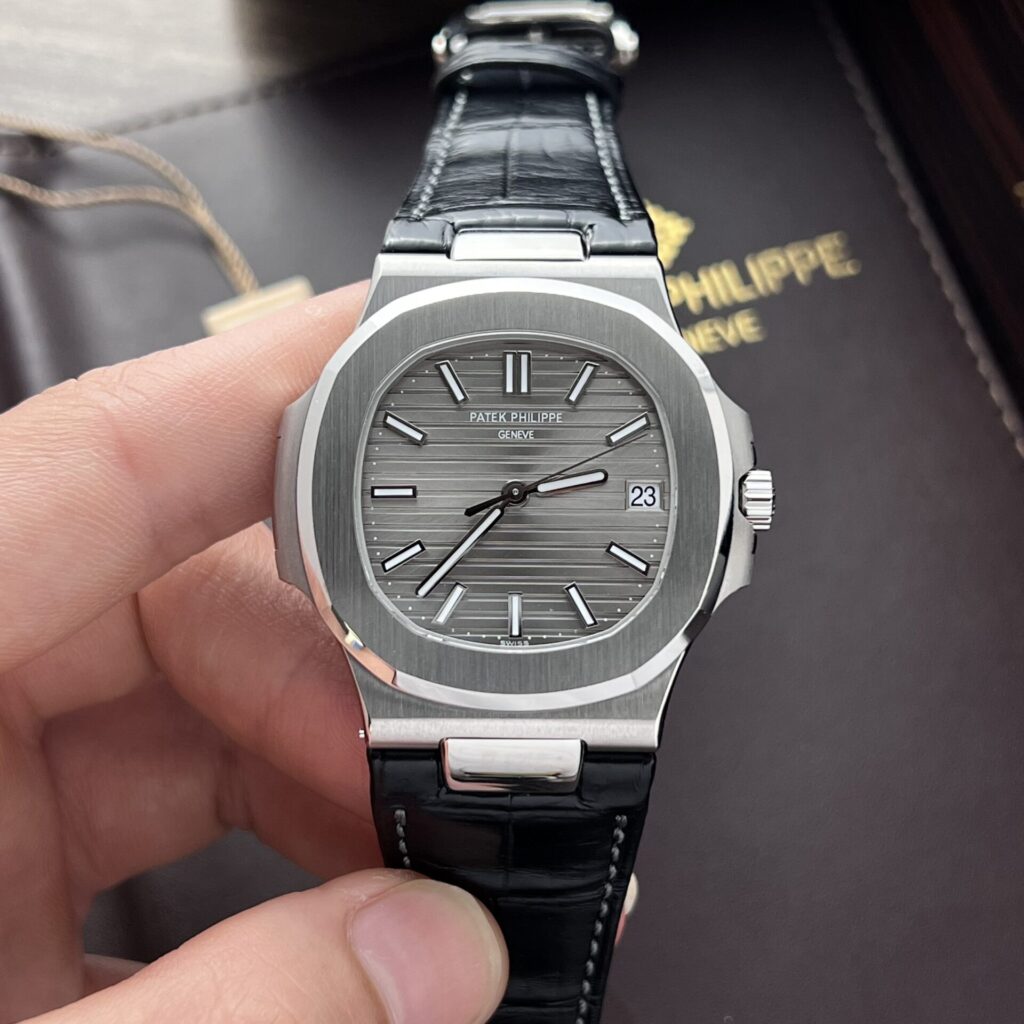 Patek Philippe Nautilus Super Clone Swiss Machine