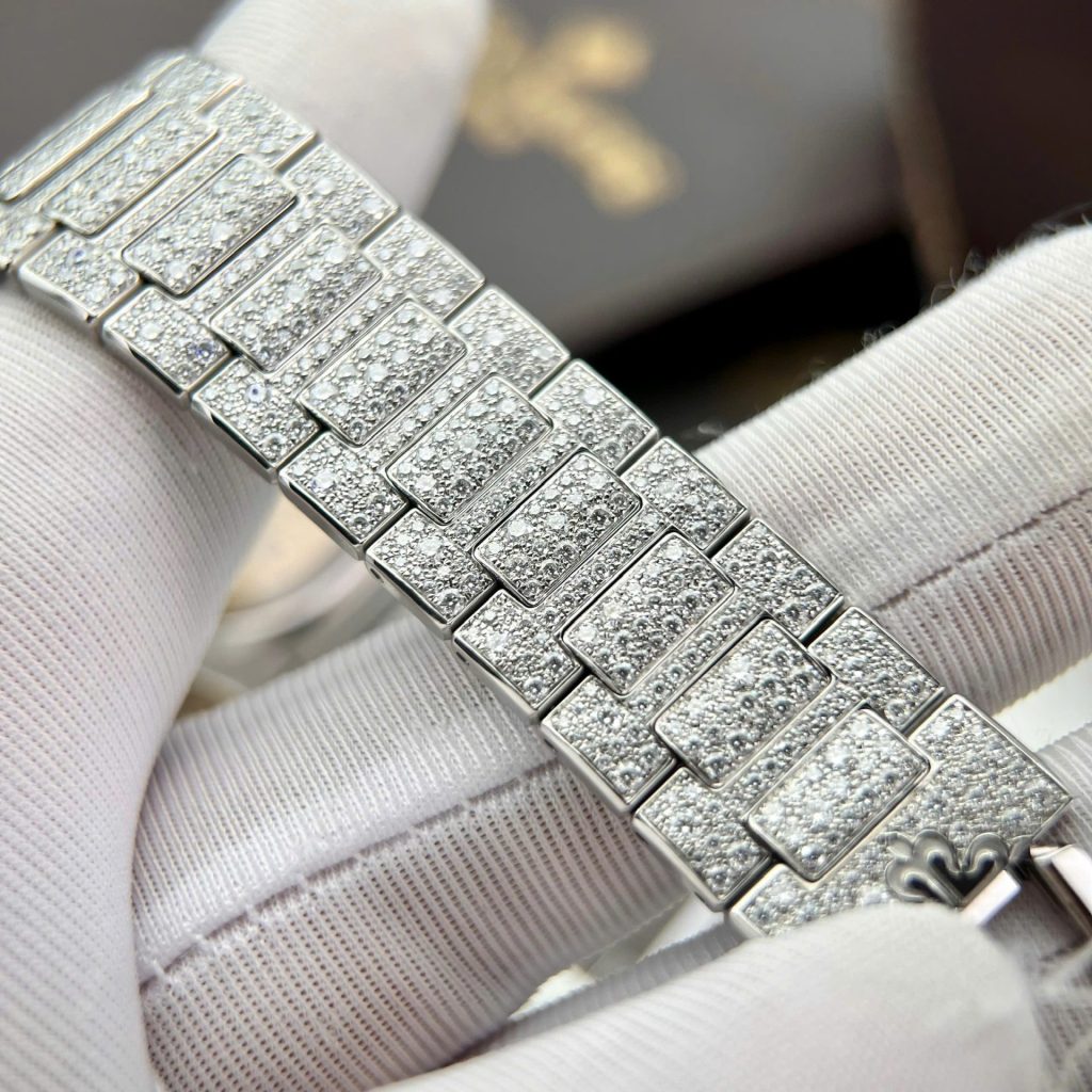 Patek Philippe Nautilus Super Clone Swiss Machine