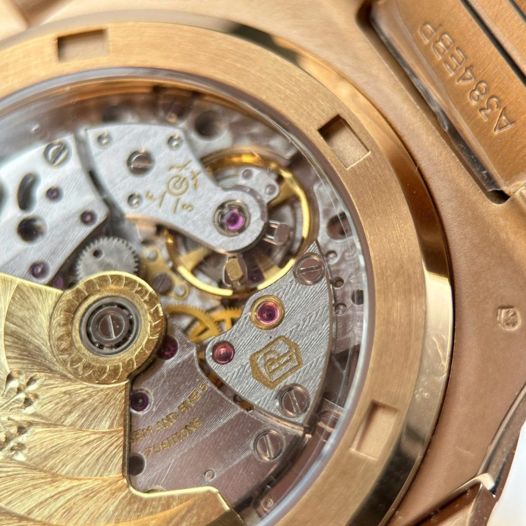 Patek Philippe Nautilus Super Clone Swiss Machine