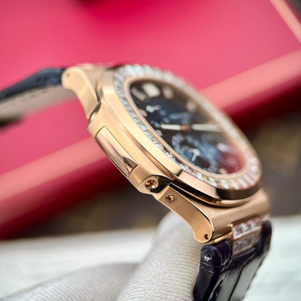 Patek Philippe Nautilus Super Clone Swiss Machine