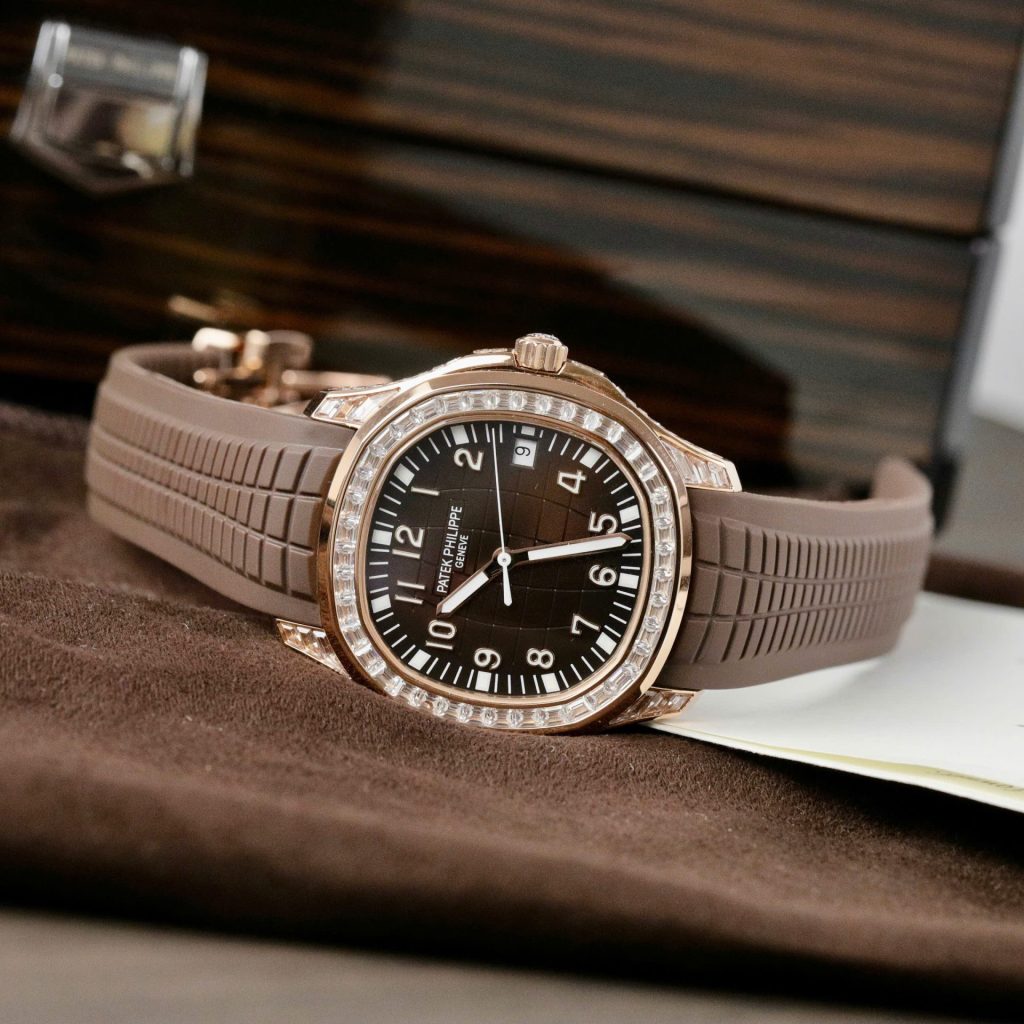 Patek Philippe Aquanaut Super Clone Swiss Machine
