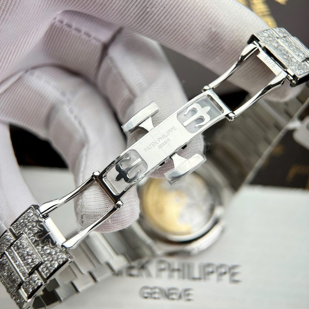 Patek Philippe Nautilus Super Clone Swiss Machine