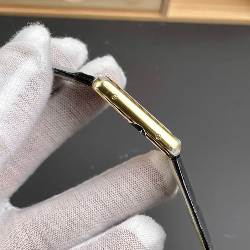 Cartier Tank Louis Super Clone Swiss Machine (33.7mm x 25.5mm)