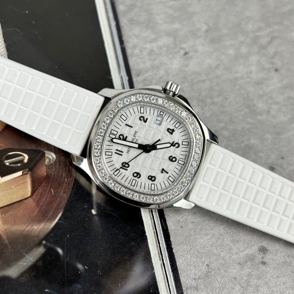 Patek Philippe Aquanaut Super Clone Swiss Machine