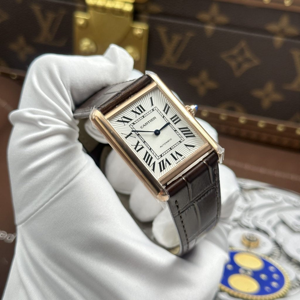 Cartier Tank Louis Super Clone Swiss (33.7mm x 25.5mm)