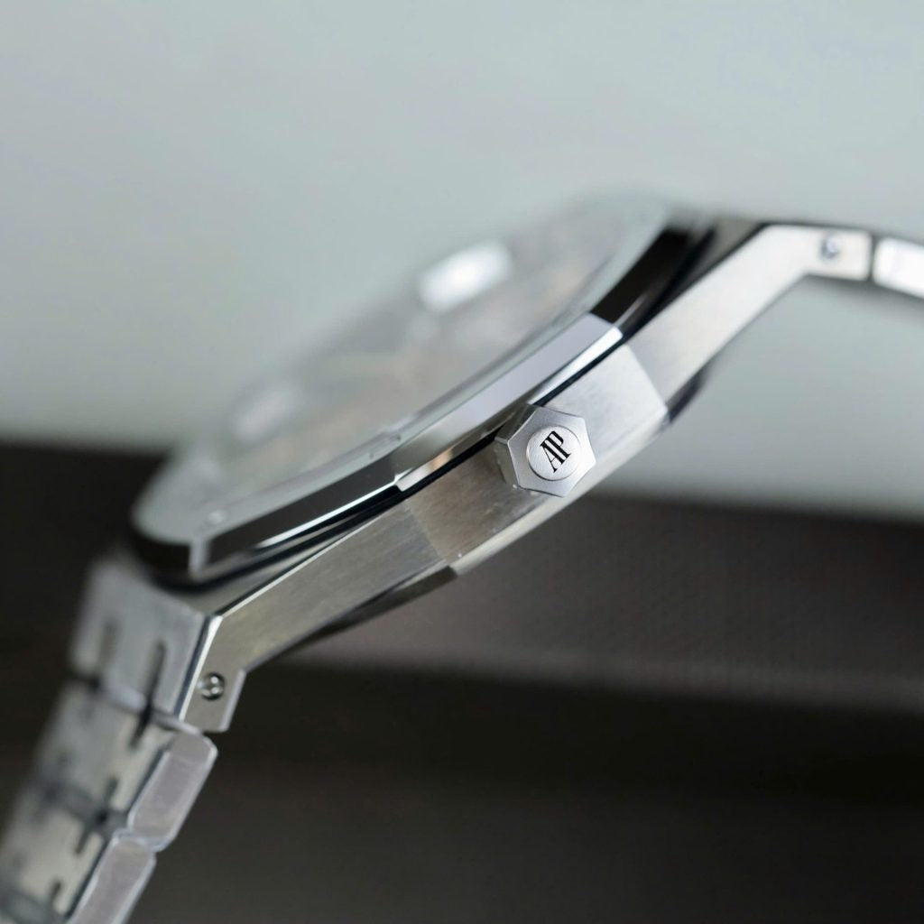 Audemars Piguet Royal Oak Jumbo” Extra-Thin Super Clone Swiss Machine 39mm