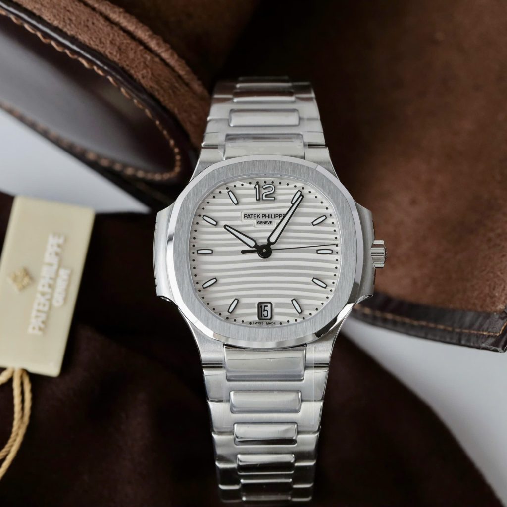 Patek Philippe Nautilus Super Clone Swiss Machine