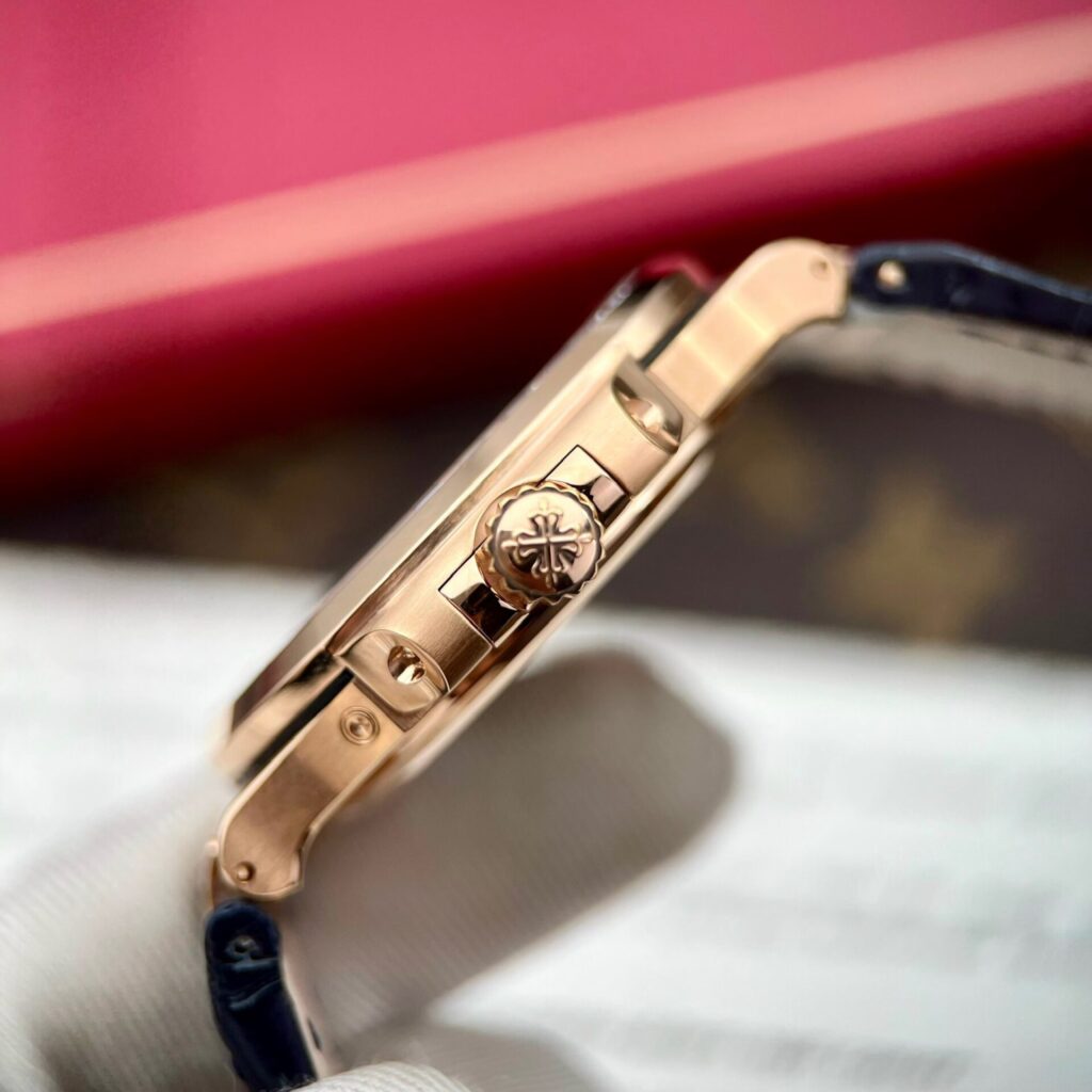 Patek Philippe Nautilus Super Clone Swiss Machine