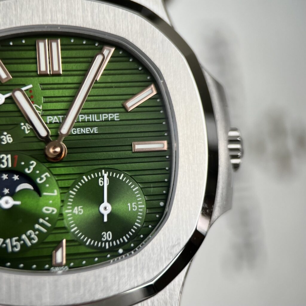 Patek Philippe Nautilus Super Clone Swiss Machine