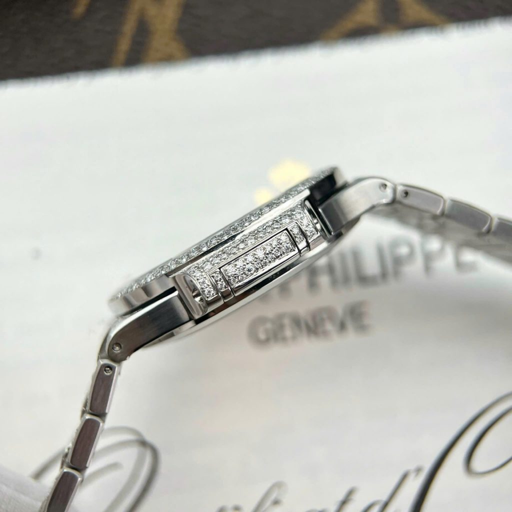 Patek Philippe Nautilus Super Clone Swiss Machine