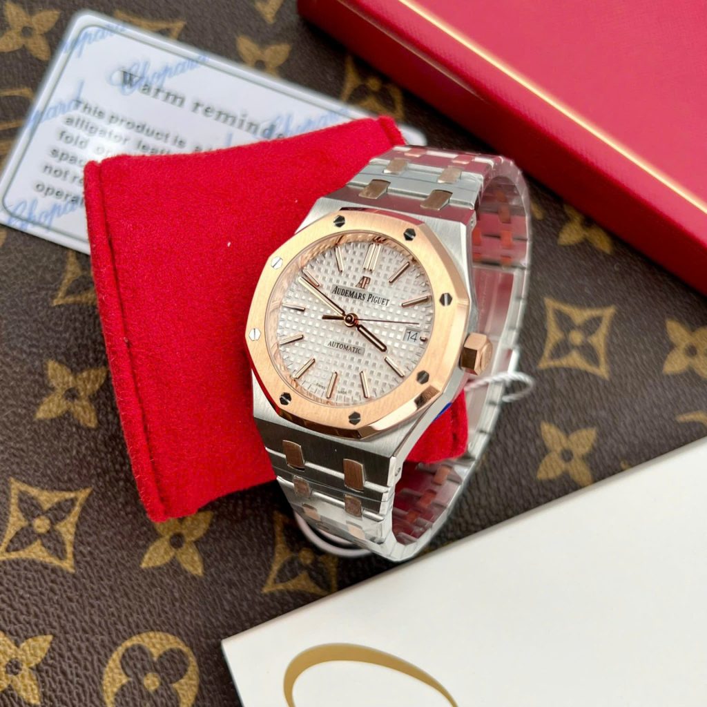 Audemars Piguet Royal Oak Lady Super Clone Swiss Machine 37mm