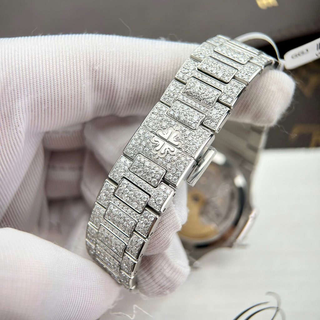 Patek Philippe Nautilus Super Clone Swiss Machine