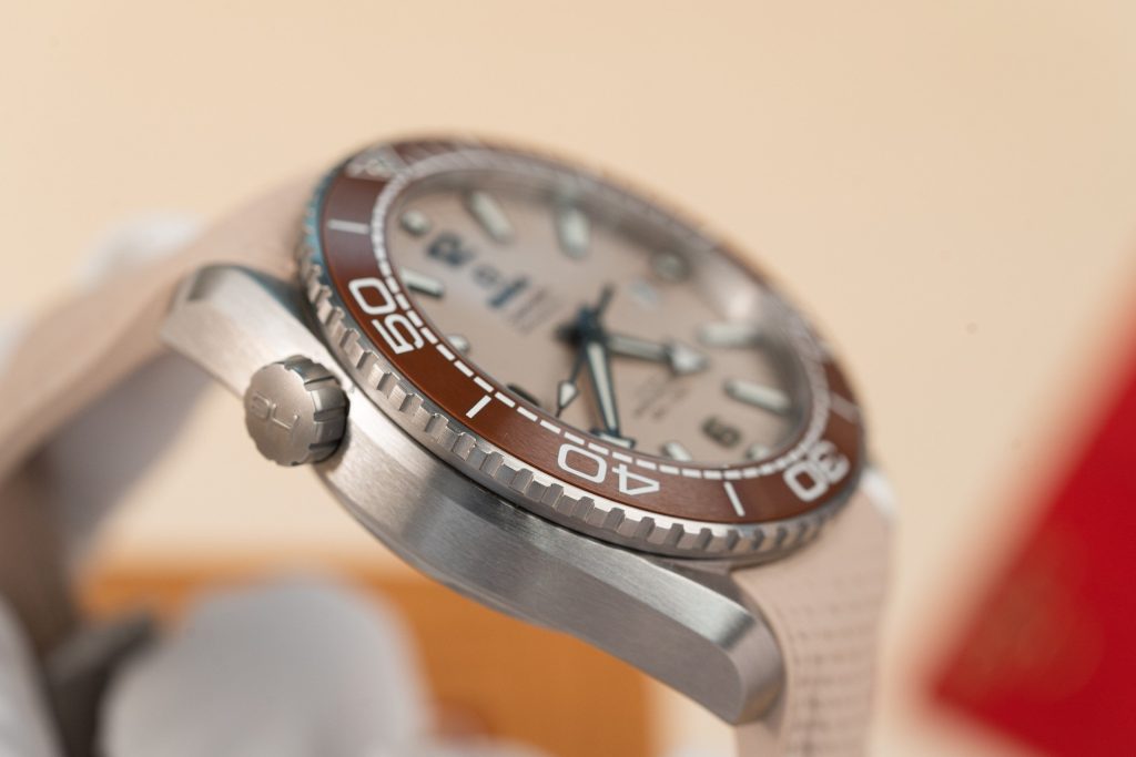 Omega seamaster Diver Super Clone Swiss Machine