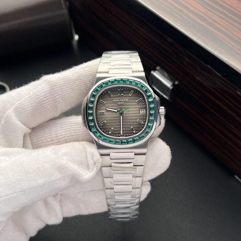 Patek Philippe Nautilus Super Clone Swiss Machine