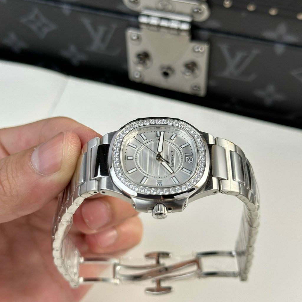 Patek Philippe Nautilus Super Clone Swiss Machine