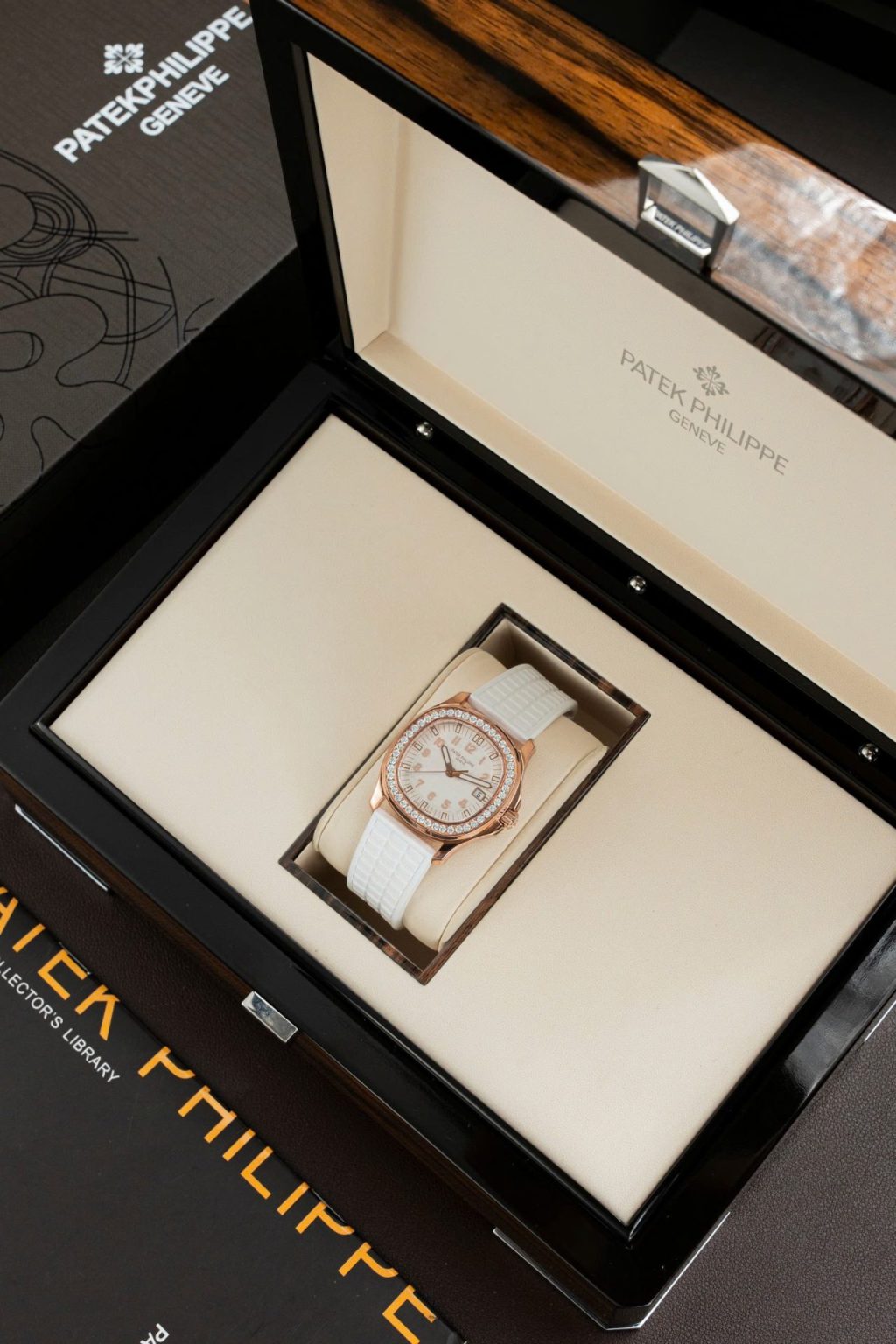 Patek Philippe Aquanaut Super Clone Swiss Machine